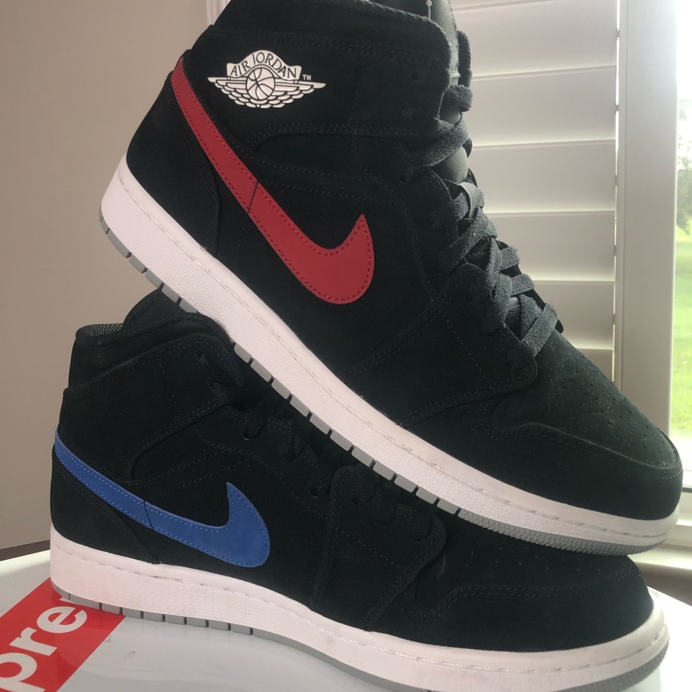 Jordan 1 multi swoosh